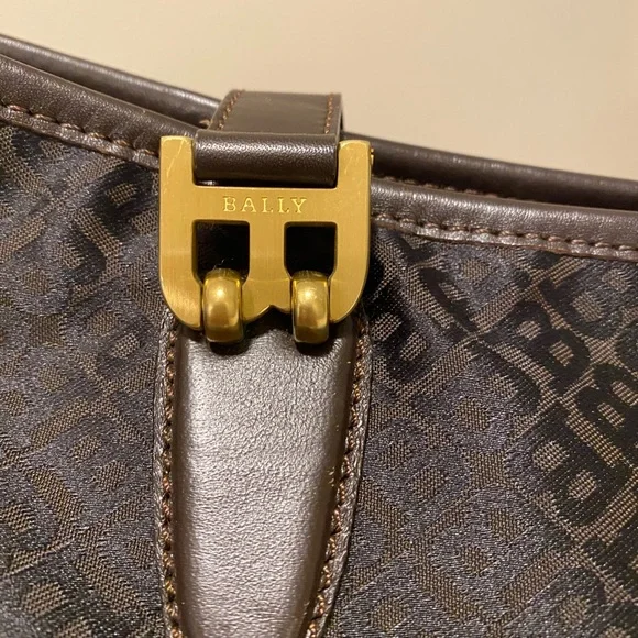 Bally EUC Monogram tote bag Black with Gold Hardware - Picture 5 of 14